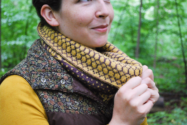 Painted Ladies Cowl Knitting Pattern (PDF) by Phibersmith Designs