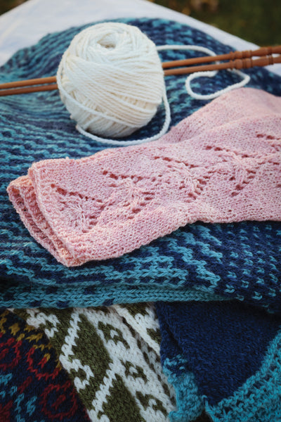 The Landlady's Fingerless Gloves - Knitting Pattern PDF Download